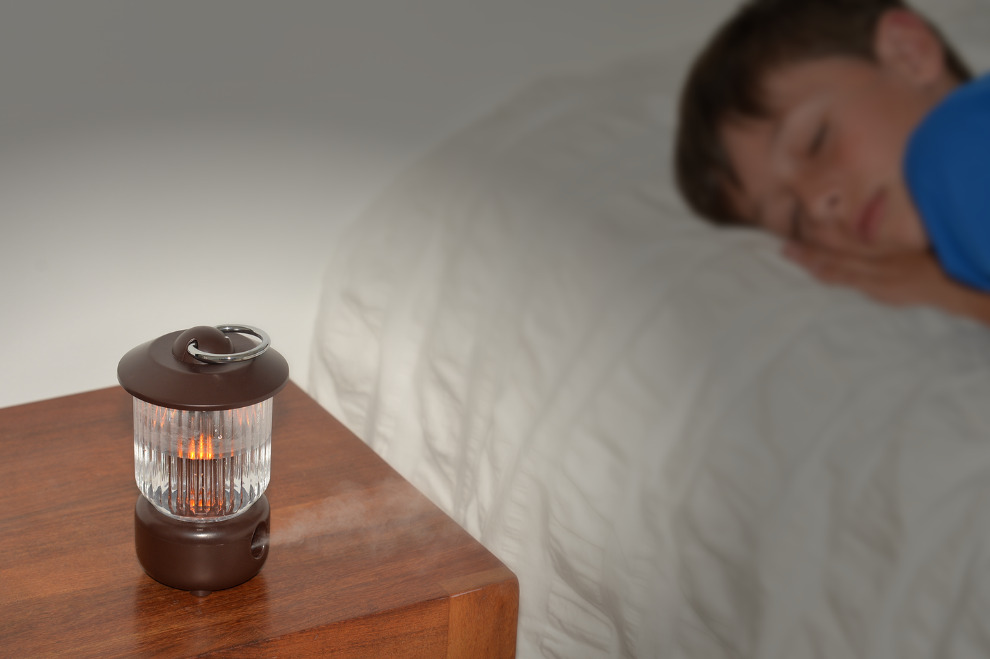 Humidificador Difusor de Aromas ABB4US con Luz LED – Farol Inalámbrico Recargable por USB