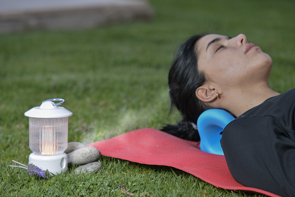 Humidificador Difusor de Aromas ABB4US con Luz LED – Farol Inalámbrico Recargable por USB